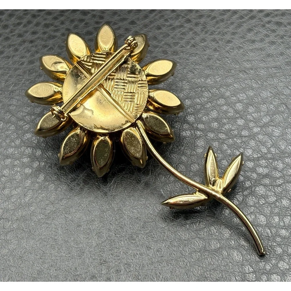 HUGE Vintage Daisy Flower Brooch Crystal Rhinestone Pin Gold Tone